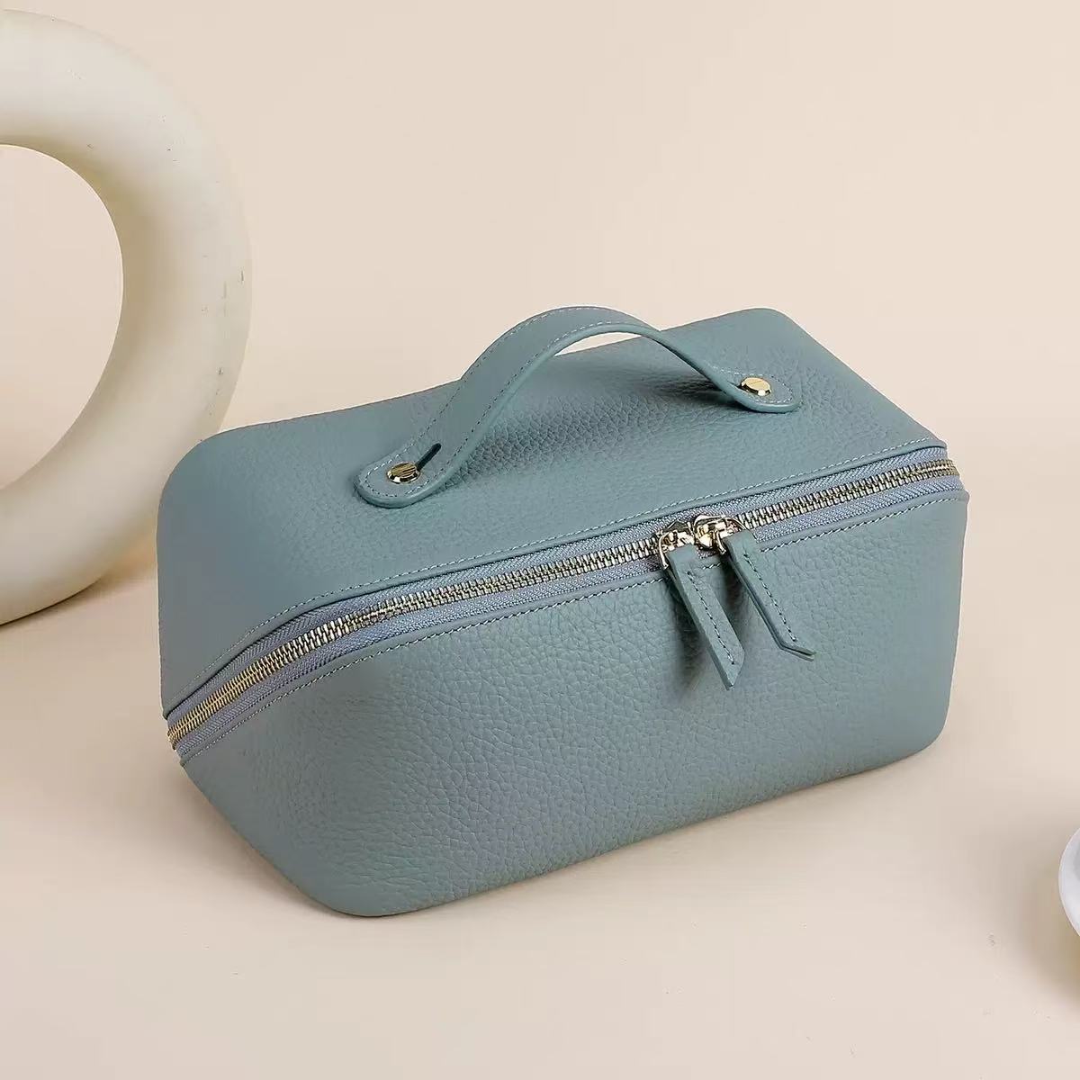 Portable Cosmetic Bag