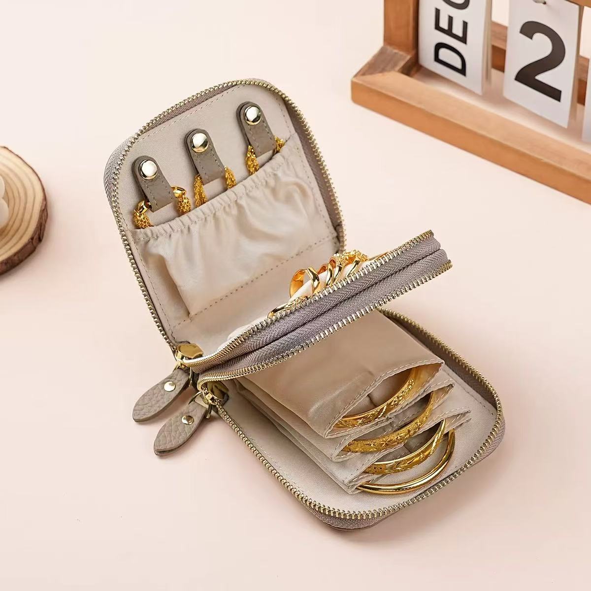 Portable Jewelry Storage Bag