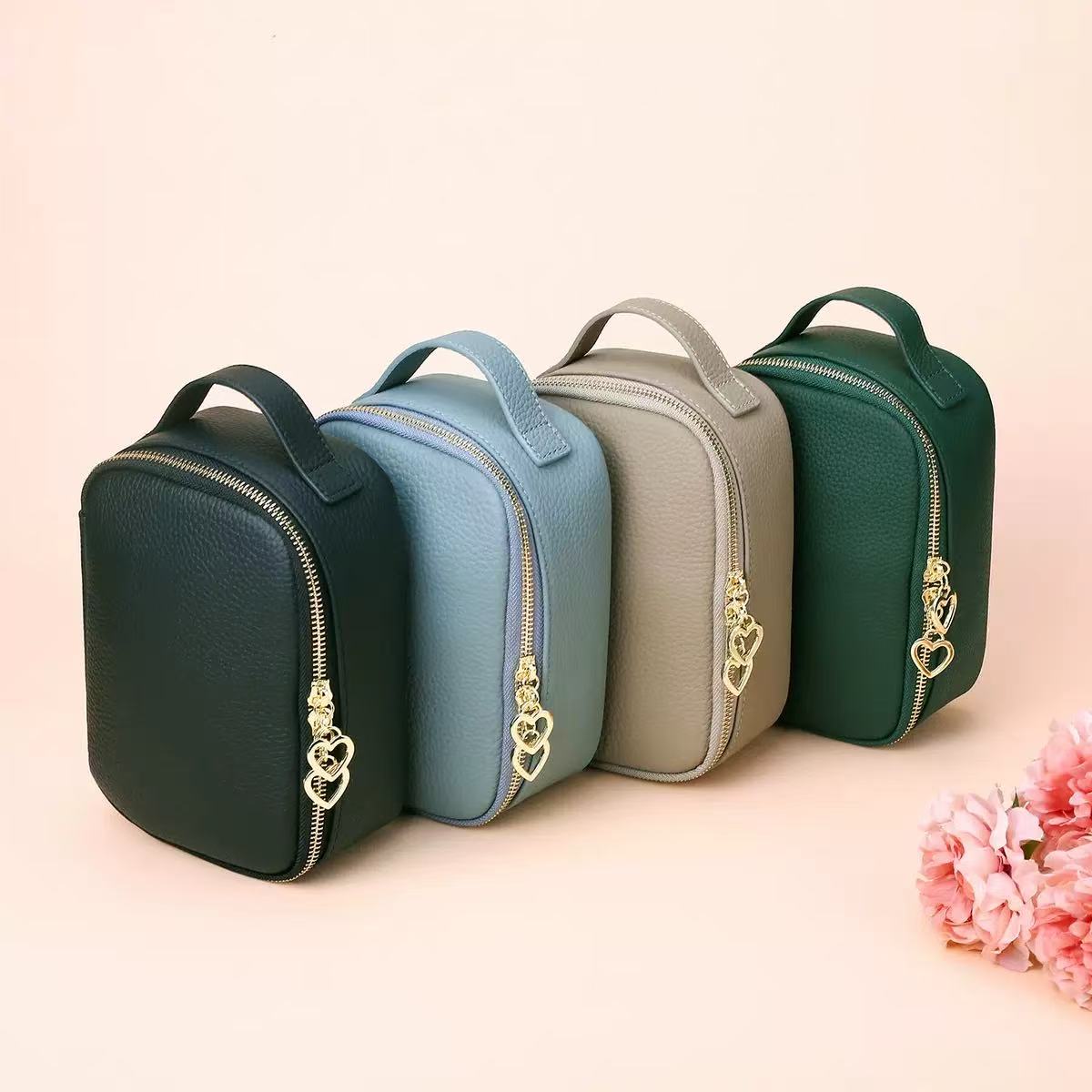MB011 Wash Bag
