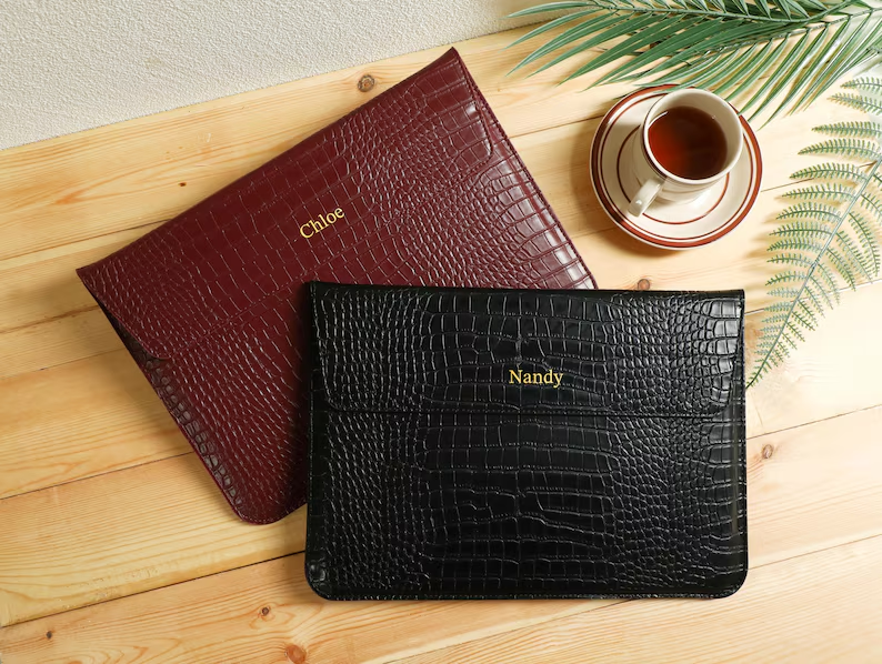 TC005 Laptop Cover