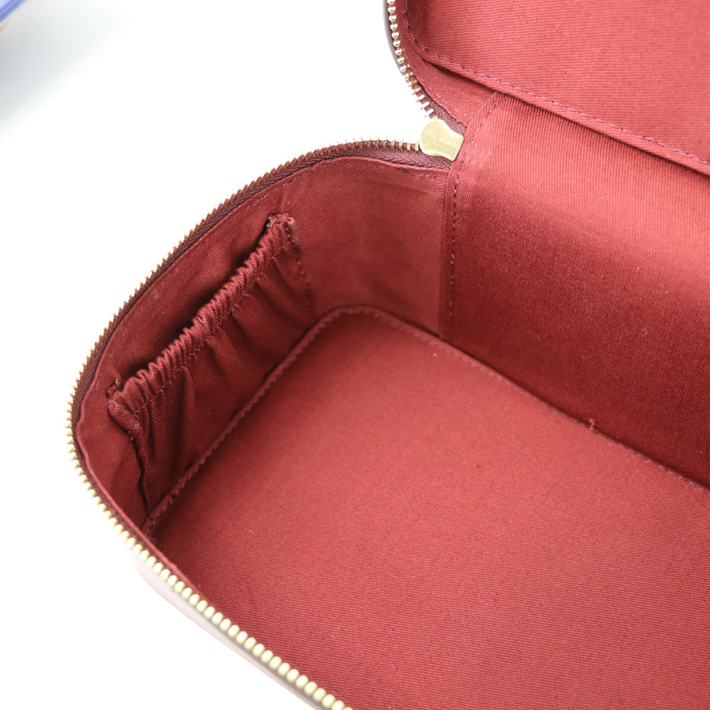 MB003 Cosmetic Case with Handle