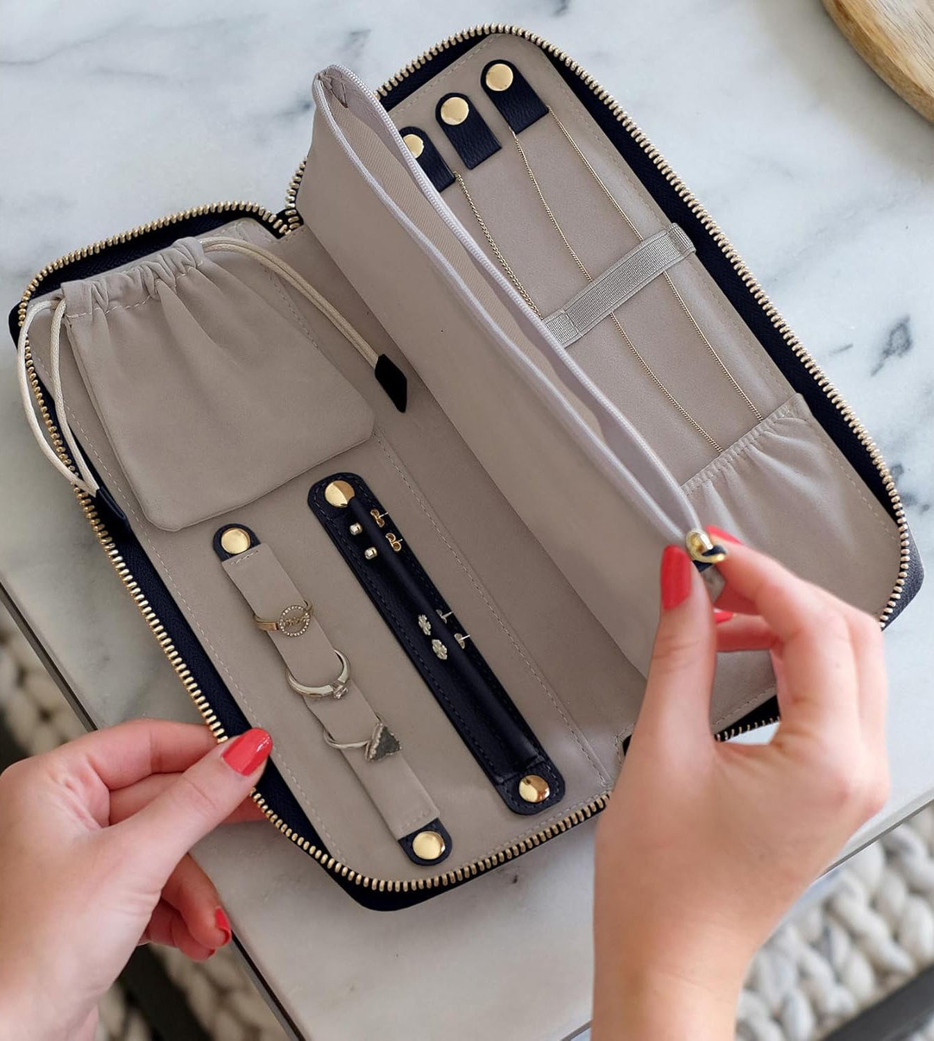 JB008 Jewelry Pouch