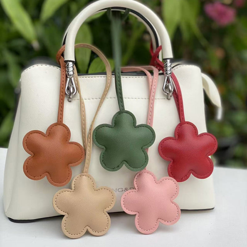 BC004 Flower-shaped Bag Charm