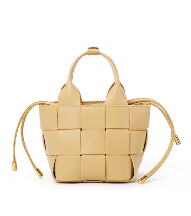SB018 Woven Bucket Bag