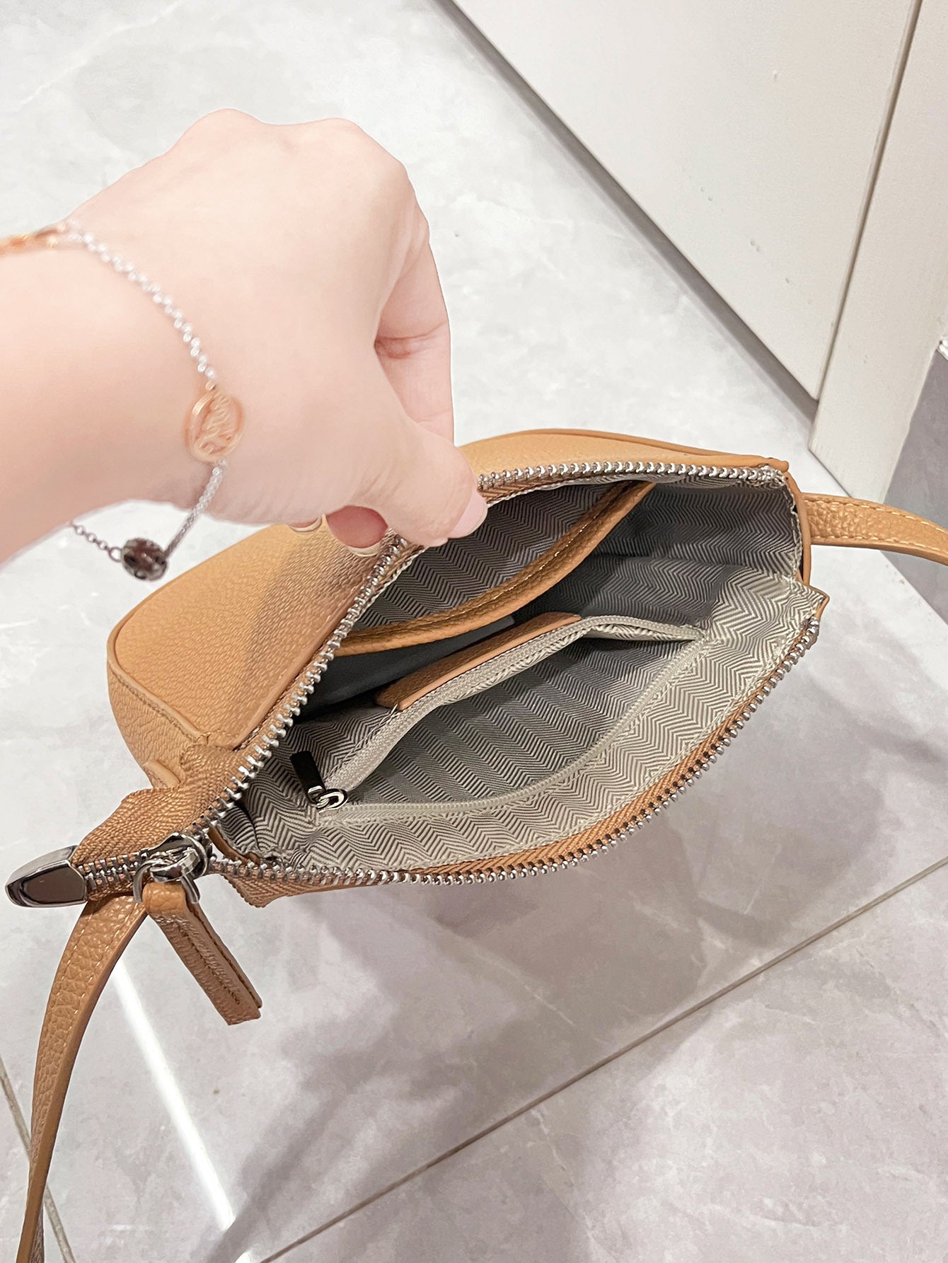 SB010 Phone Sling Bag